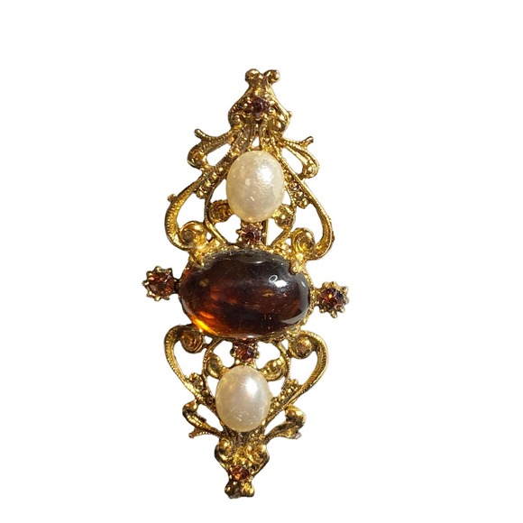 Unsigned Vintage Brooch Pin Gold Tone Scrolled Rhinestone & Pearl 2.5" Jewelry - Picture 2 of 7